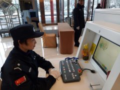 雨花保安公司为省人代会顺利召开保驾护航