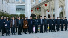 南京市雨花台区政府常务副区长孙中华慰问雨花保安公司保安队员