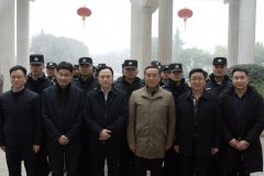 雨花台区政府区委常委、常务副区长、政法委书记凌向前看望慰问雨花保安公司保安队员